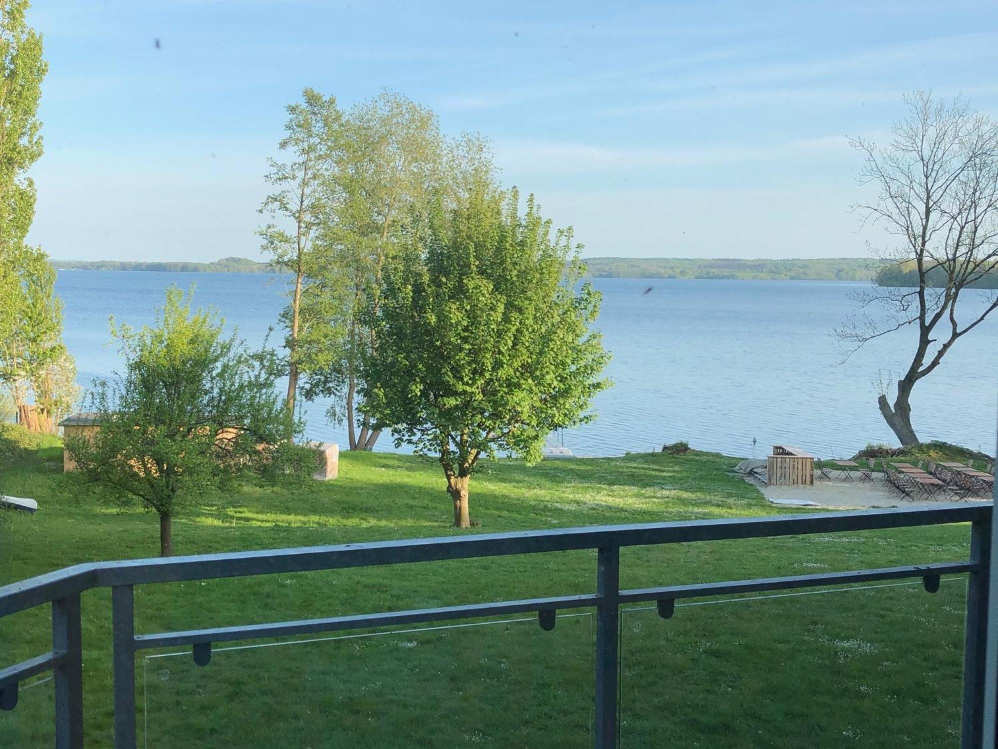 Ferienwohnung Am Grossen Ploener See 阿舍贝格 外观 照片